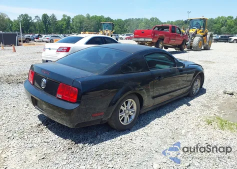 2008 Ford Mustang V6 Deluxe/V6 Premium from USA, damaged, VIN 1ZVHT80N285109141